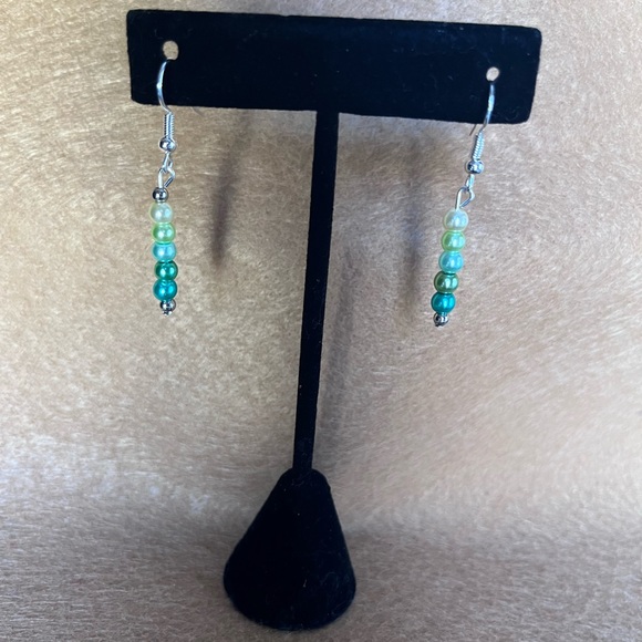 💚Handmade Earrings 💚 - Picture 4 of 7